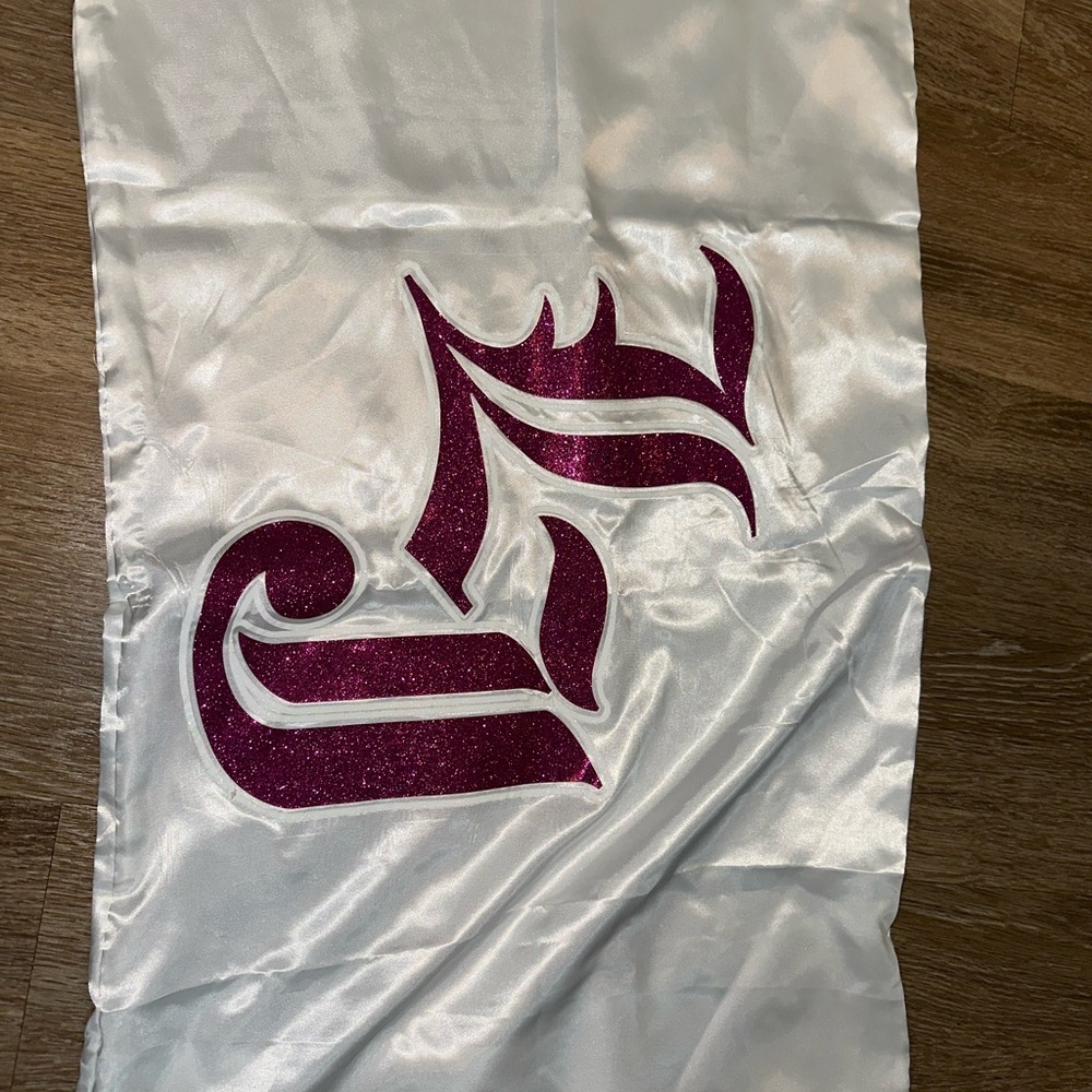 lady jags pillow case